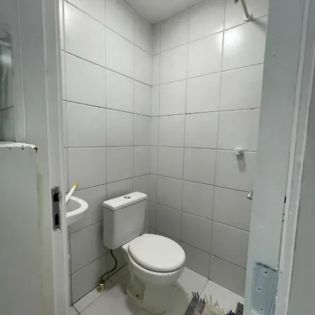 Emilio Hinko - Beira Mar Apartamento *